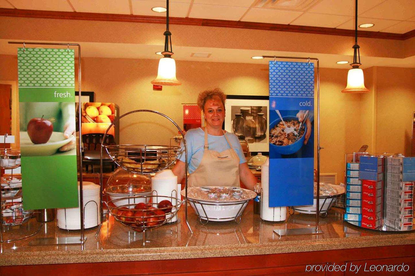 Hampton Inn Gretna - Smith Mountain Lake Restaurant foto